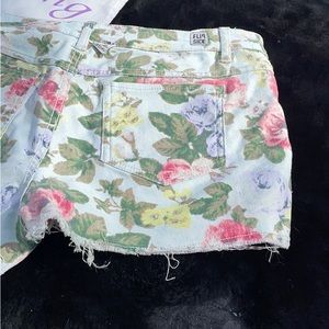 Flip Side 2 Sided Blue Jean Short Shorts Floral Gray Denim Frayed Hem Juniors 17